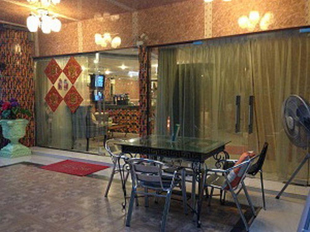 Penang Palace Bangkok Bagian luar foto
